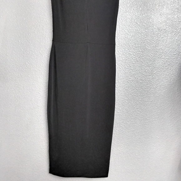 Go Jane Black Body Con Dress With Front Cut Out   Size Small - Picture 4 of 5